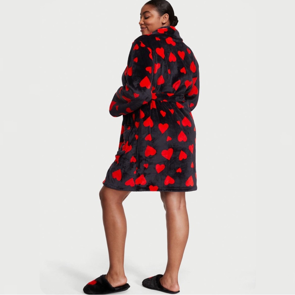 VICTORIA’S SECRET Cozy Robe. - Picture 3 of 3